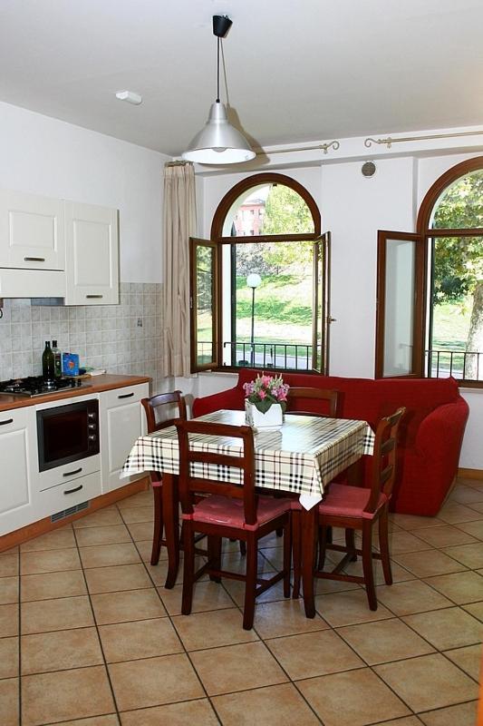 Residence Bizzoni Terni Exterior photo